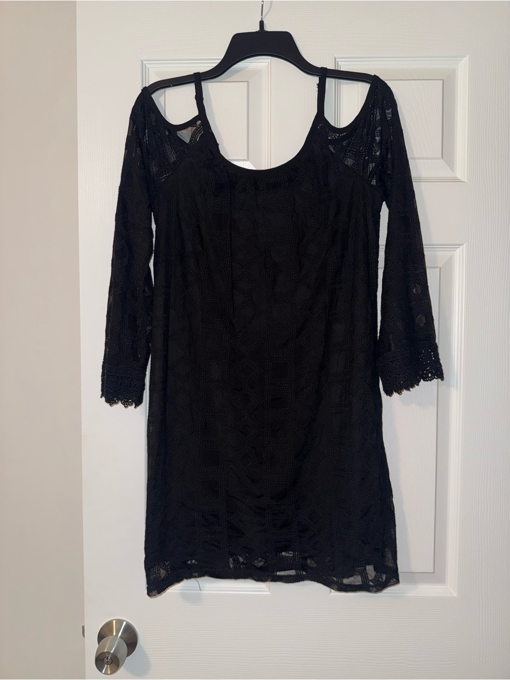 Xhilaration Black Lace Cold-Shoulder Top Size Small